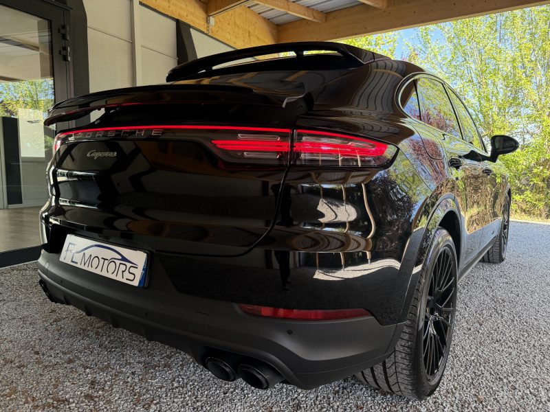 PORSCHE CAYENNE COUPE E-HYBRID 462 CV 1 ère Main 