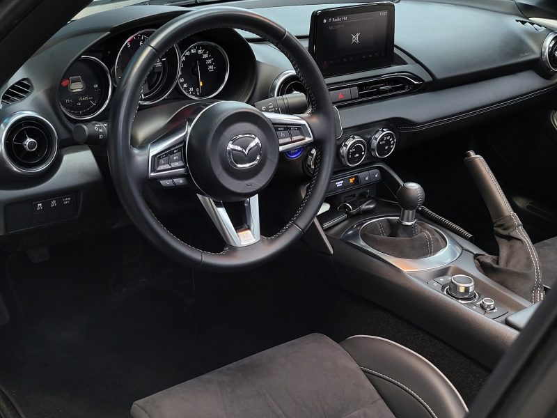 MAZDA MX-5 ND RF 2.0 SkyActiv-G 184cv Sélection Récaro BVM6