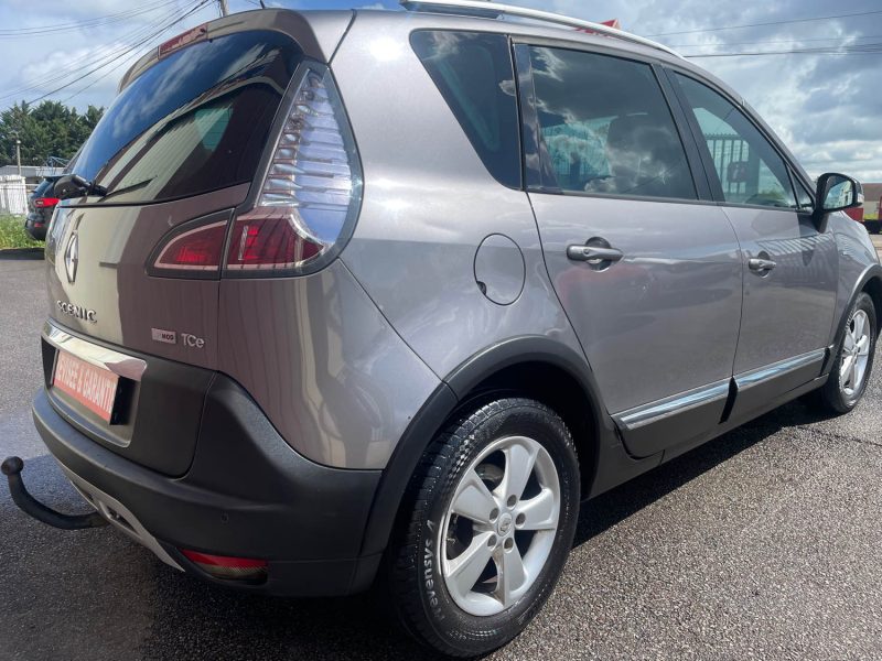 RENAULT MEGANE SCENIC 2015 XMOD BOSE 1.2i - 16V TCE 130CV CRIT'AIR 1