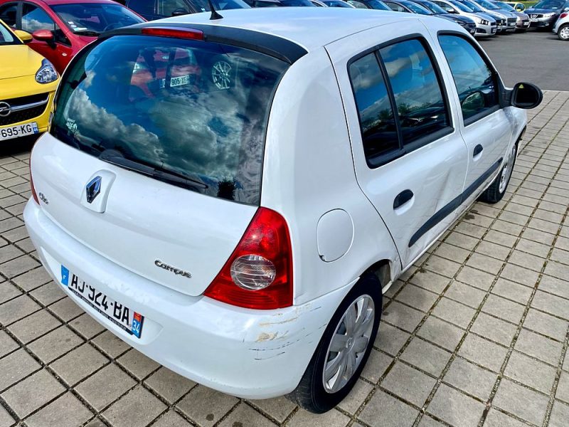 RENAULT CLIO 2009 1.2i - 8V