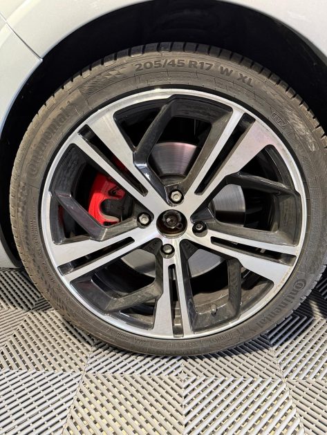 PEUGEOT 208 GTI 200 cv