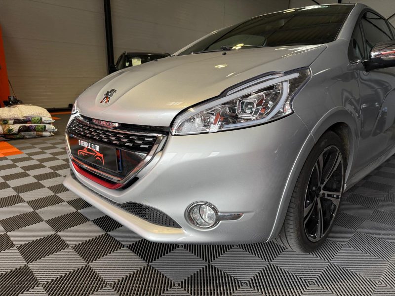 PEUGEOT 208 GTI 200 cv