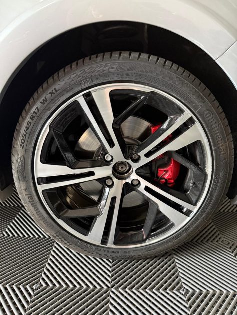 PEUGEOT 208 GTI 200 cv