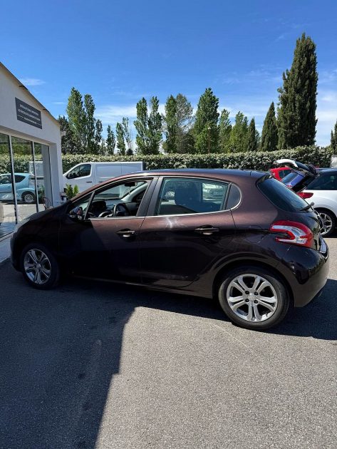 PEUGEOT 208 2012 Active 1.4 VTI 95CV / Moteur à Chaine ! / CT OK / Révisée 