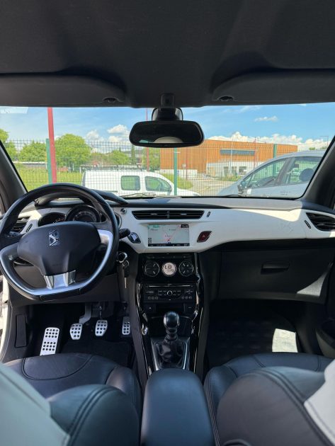 CITROEN  DS3 Sport Chic 1.6Thp 156CV / Full Options / Moteur à Chaine / Révisée 