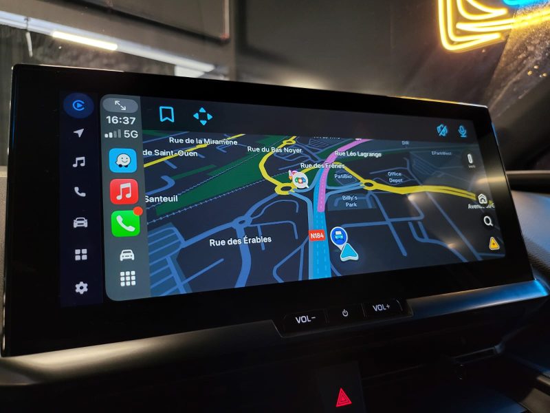 TOYOTA C-HR 1.8 140 DESIGN NG23 / VOLANT CHAUFFANT / SIEGES CHAUFFANTS / REGULATEUR ADAPTATIF