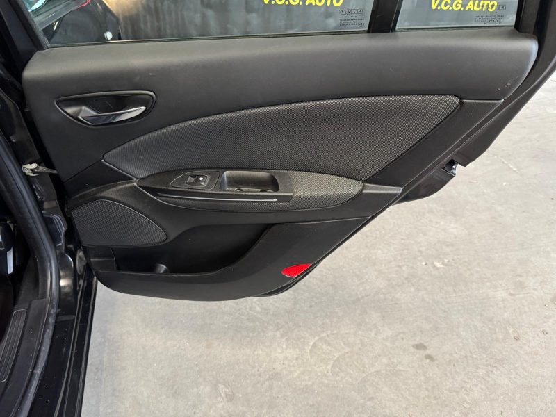 FIAT BRAVO 1.6 JTD 105 Emotion 