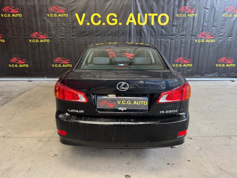 LEXUS IS220 220D 2.2D 177 LUXE
