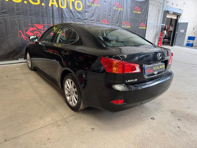 LEXUS IS220 220D 2.2D 177 LUXE