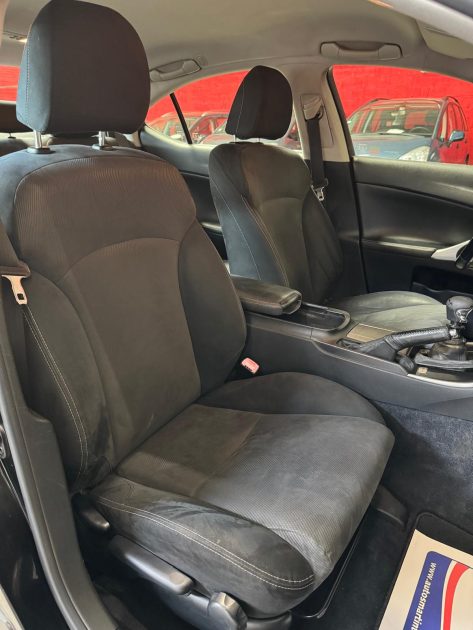 LEXUS IS220 220D 2.2D 177 LUXE