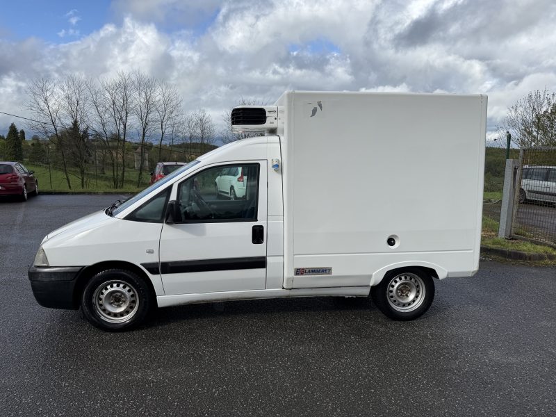 FIAT SCUDO Fourgon 2.0 JTD 1997cm3 94cv