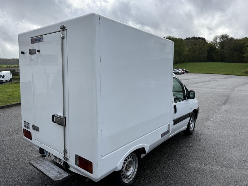 FIAT SCUDO Fourgon 2.0 JTD 1997cm3 94cv