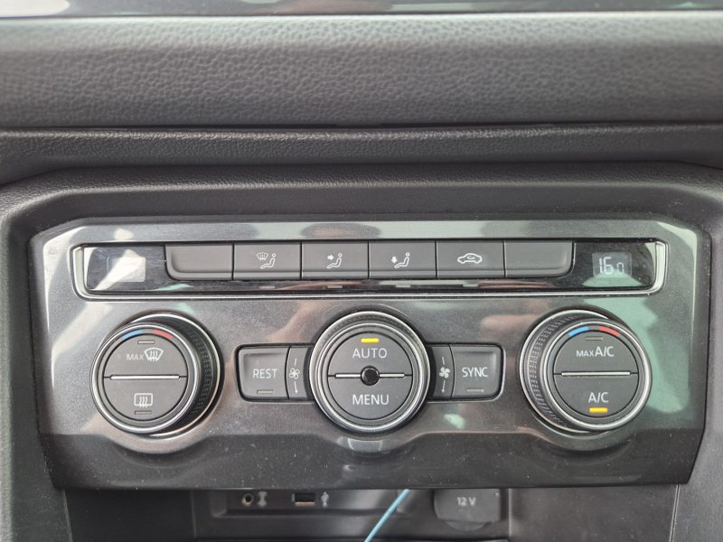 VOLKSWAGEN TIGUAN 2017