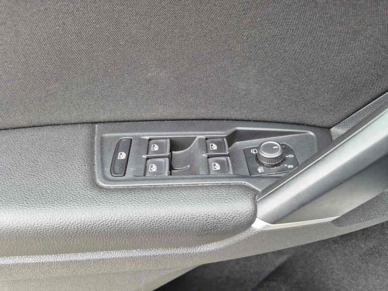 VOLKSWAGEN TIGUAN 2017