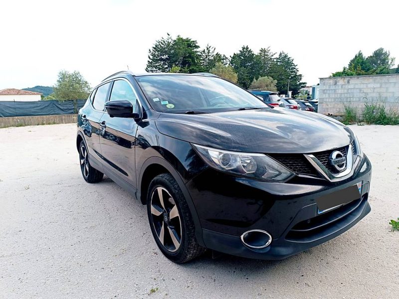 NISSAN QASHQAI 2017