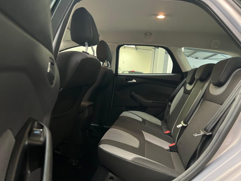 FORD FOCUS 1.6 TDCi 116CH CHAMPIONS EDITION