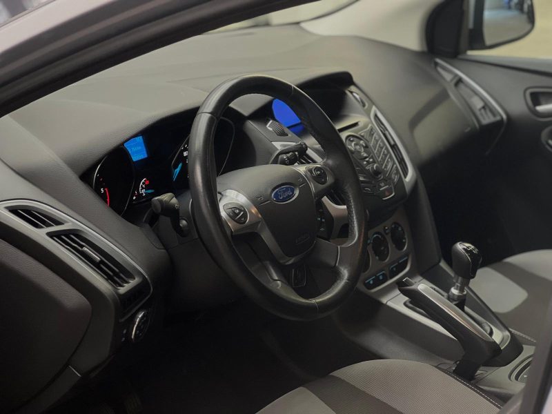 FORD FOCUS 1.6 TDCi 116CH CHAMPIONS EDITION