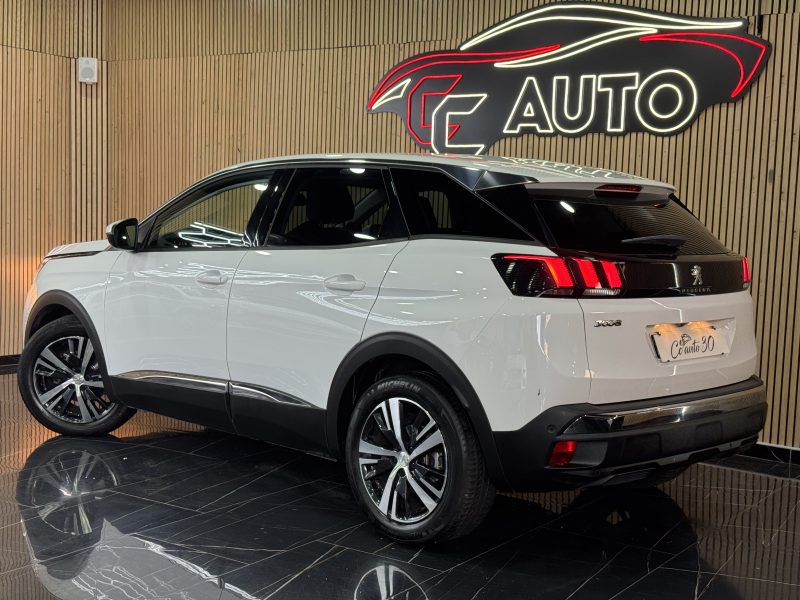 PEUGEOT 3008 2018