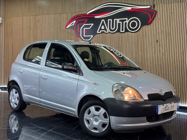 TOYOTA YARIS 2002