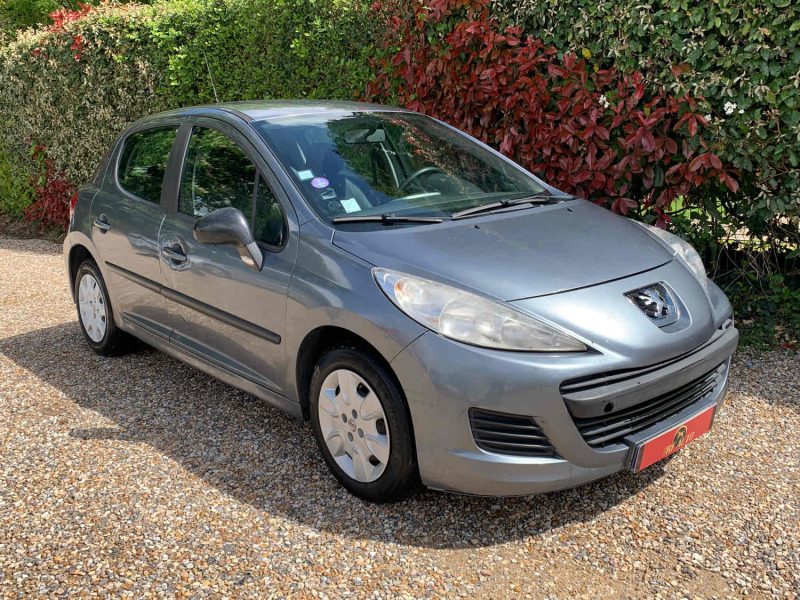 PEUGEOT 207 2010 1.4i