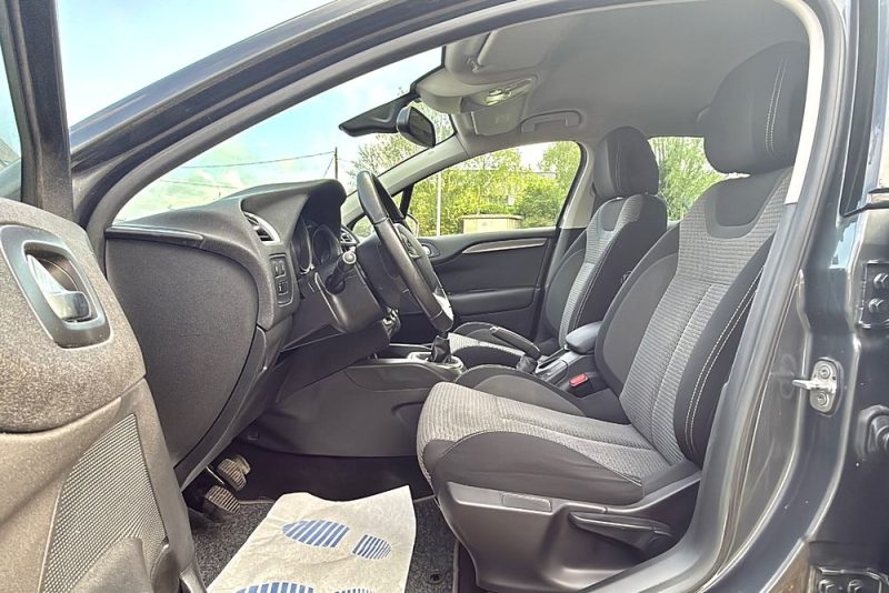 CITROEN C4 1.6 HDI 92 FAP Attraction BVM5 1ere main