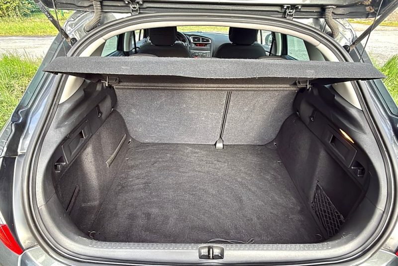 CITROEN C4 1.6 HDI 92 FAP Attraction BVM5 1ere main