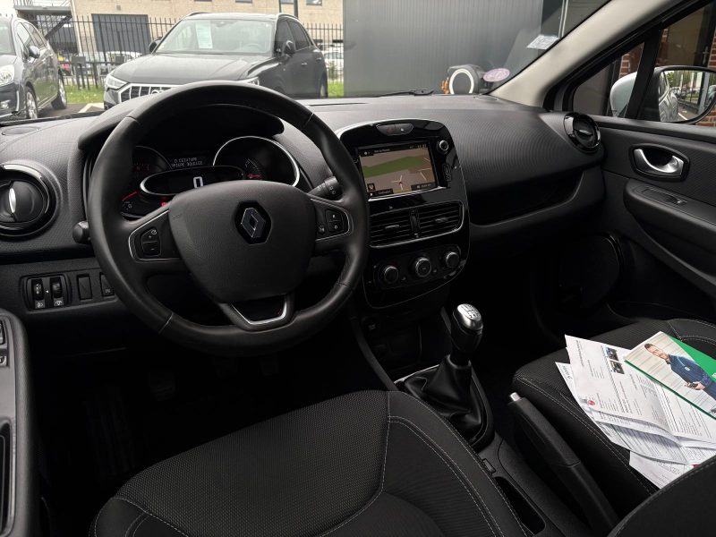 RENAULT CLIO 2019