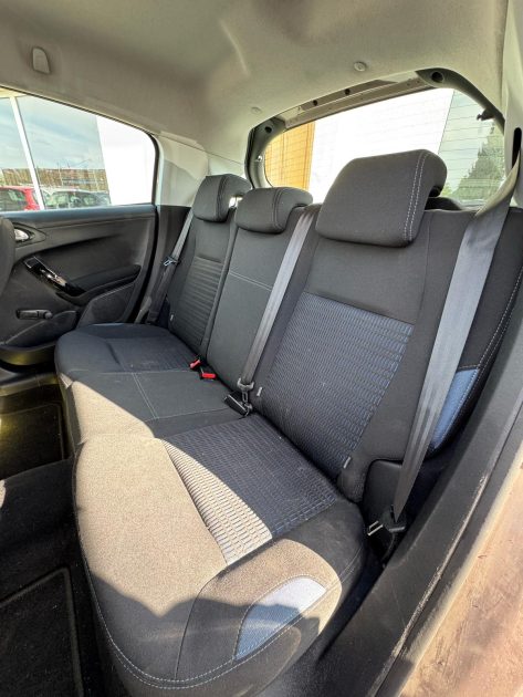 PEUGEOT  208 1.6 HDI 92cv  / Bluetooth / CT OK / Révisée 