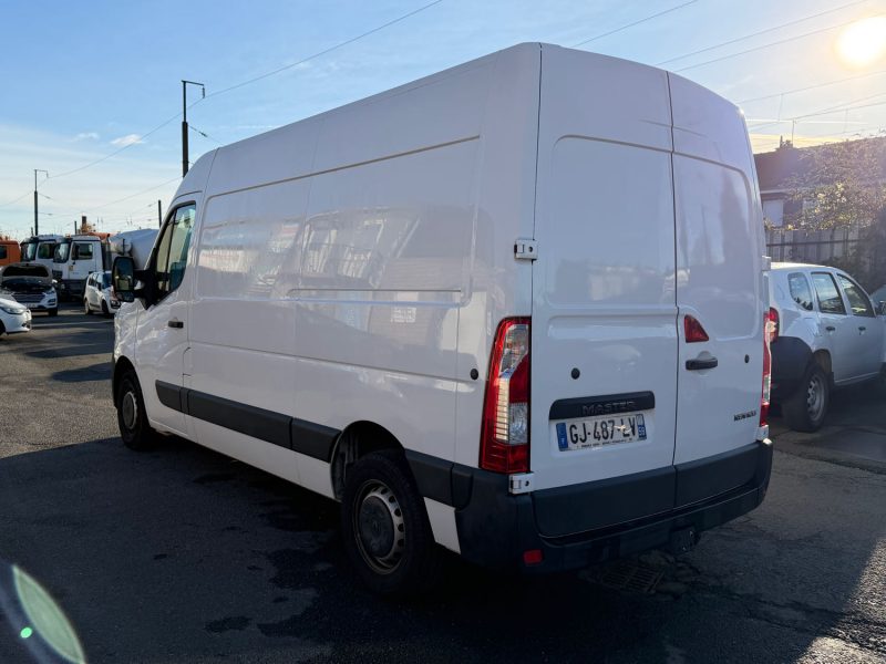 RENAULT MASTER 2022