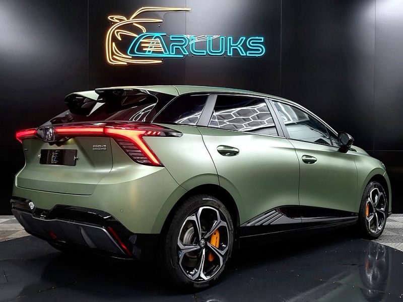 MG MG4 EV XPower 435 cv 4WD 