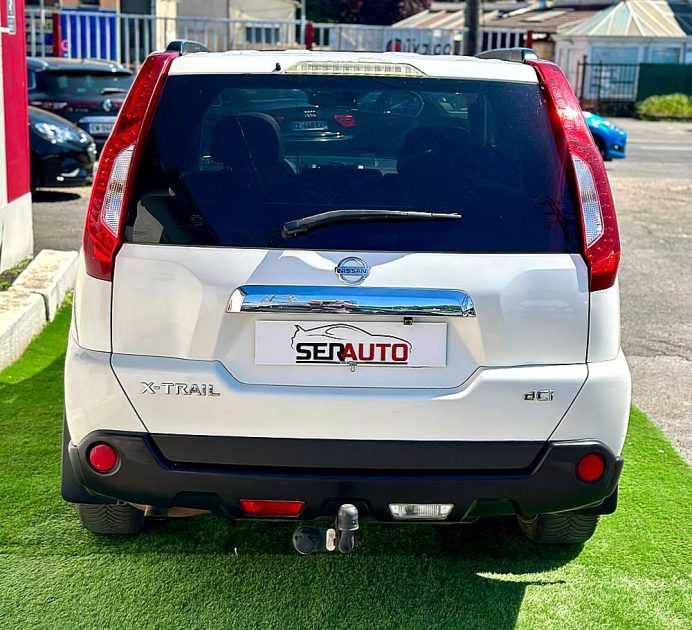 NISSAN X-TRAIL II 2011