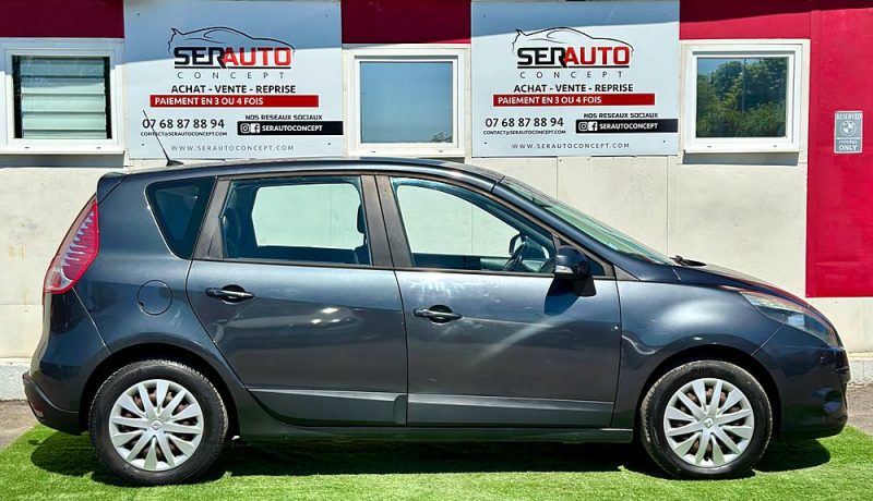 RENAULT MEGANE SCENIC III 2009