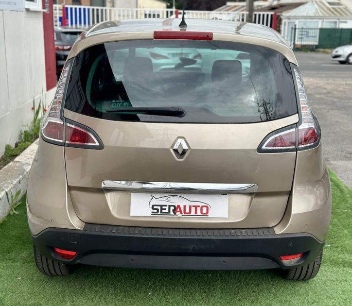 RENAULT MEGANE SCENIC III 2015