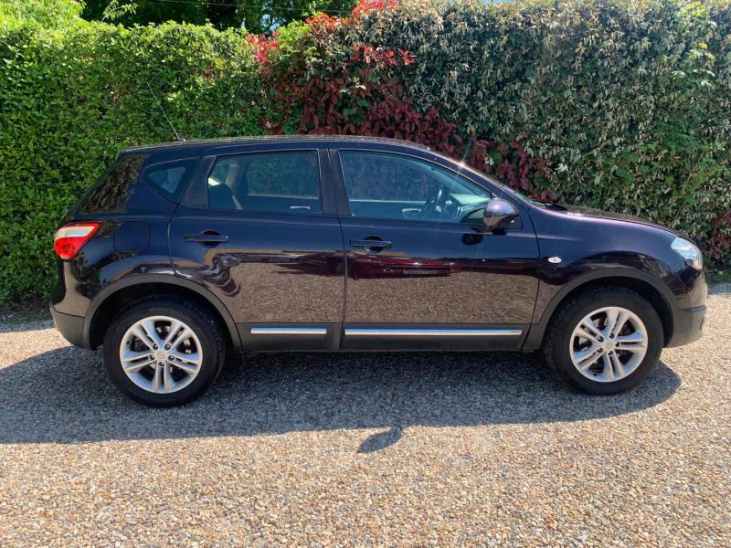 NISSAN QASHQAI 2012 1.6i