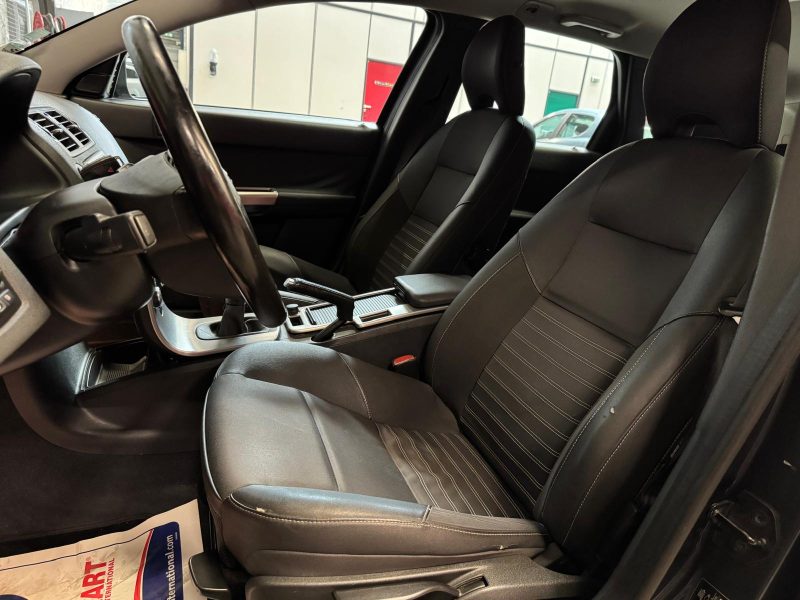 VOLVO V50 1.6 D 110 Momentum 
