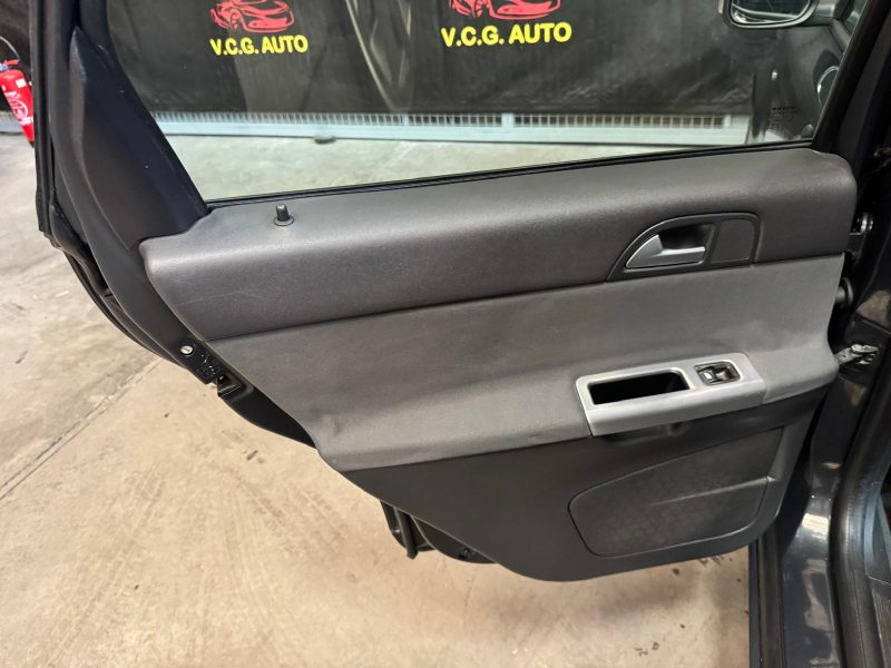 VOLVO V50 1.6 D 110 Momentum 