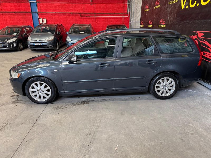 VOLVO V50 1.6 D 110 Momentum 