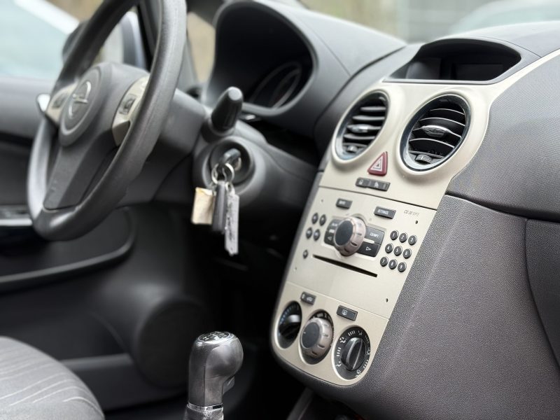 OPEL CORSA 2008