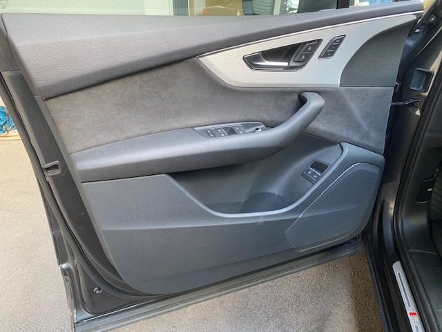 AUDI Q7 60 TFSI E 462ch  2020