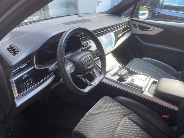 AUDI Q7 60 TFSI E 462ch  2020