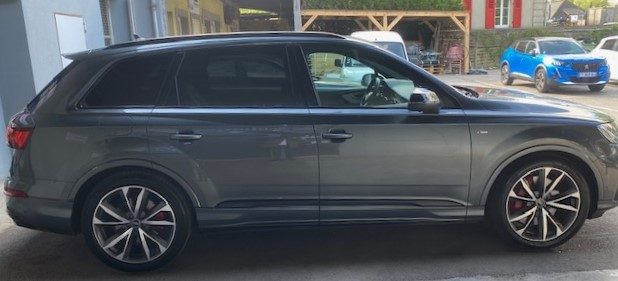 AUDI Q7 60 TFSI E 462ch  2020