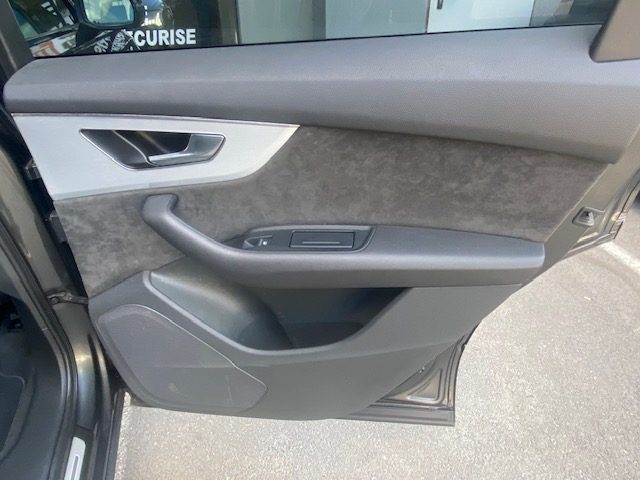 AUDI Q7 60 TFSI E 462ch  2020