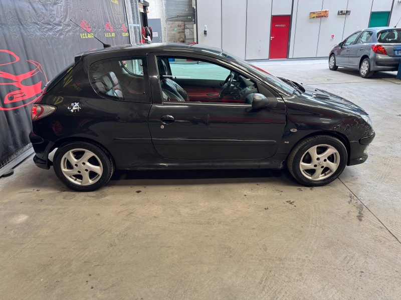 PEUGEOT 206 2.0 HDI 90 XS 