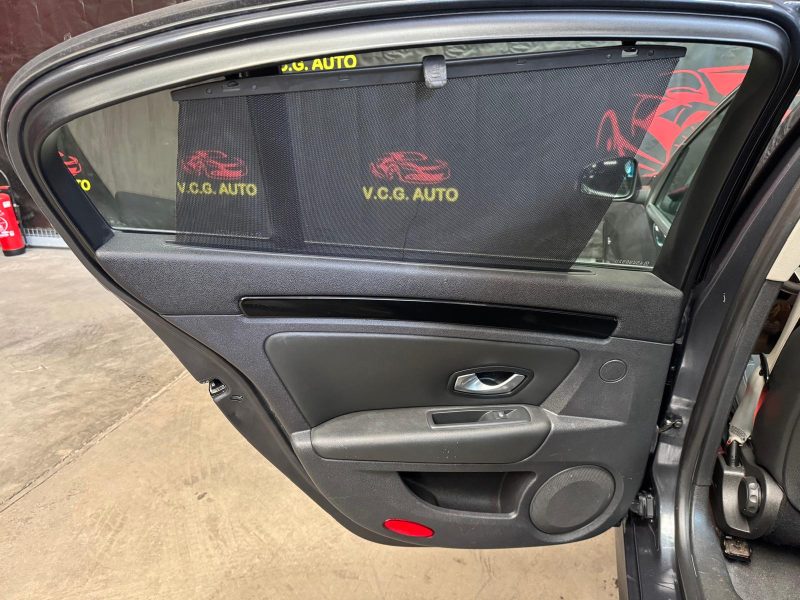 RENAULT LAGUNA 1.5 DCI 110 BOSE EDITION