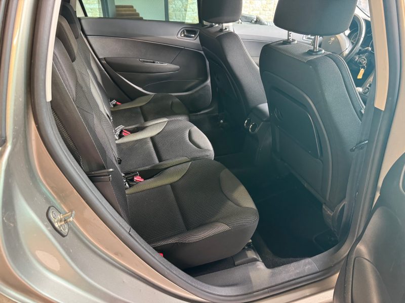 PEUGEOT  308 SW 1.6 16 Prenium (137000 kms)