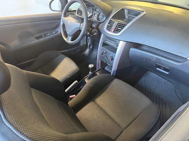PEUGEOT  207 CC 1.6 VTI 120 Filou (96 000 kms) 