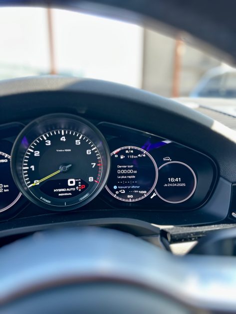 PORSCHE CAYENNE E-HYBRID V6 462CV 2021