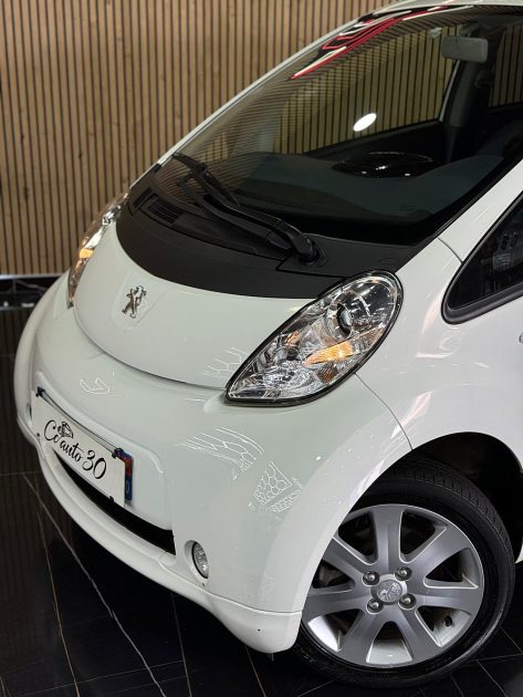 PEUGEOT ION 2014