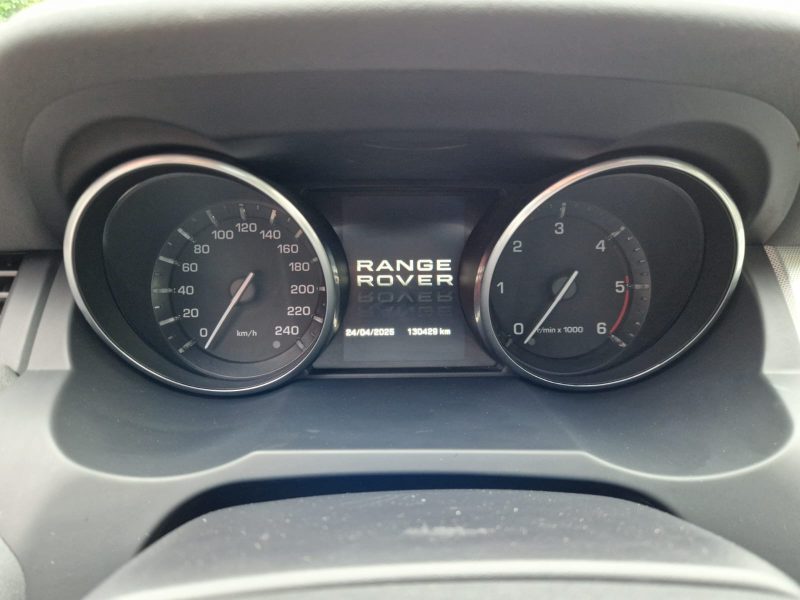 LAND ROVER Range Rover EVOQUE 2.2L TD4 150cv 4WD Boîte Auto PURE PACK TECH