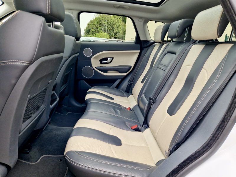 LAND ROVER Range Rover EVOQUE 2.2L TD4 150cv 4WD Boîte Auto PURE PACK TECH
